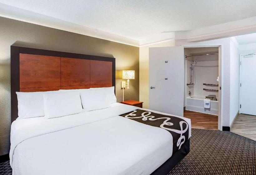 장애인을 위한 킹사이즈 침대 스탠다드 룸, La Quinta By Wyndham Houston Baytown East