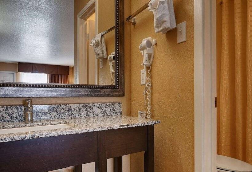 标准间, Surestay Hotel By Best Western Floresville