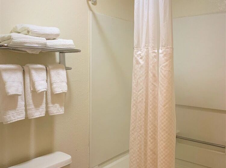 غرفة ديلوكس, Travelodge By Wyndham Albuquerque East