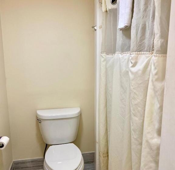 스위트 킹사이즈 침대, Days Inn By Wyndham Lincoln