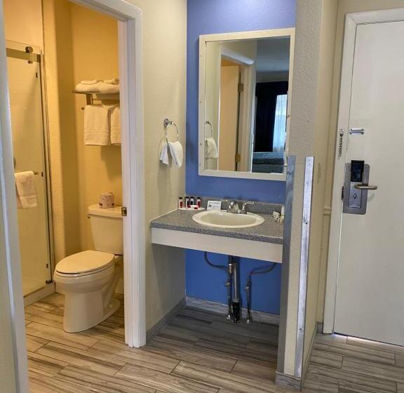 스탠다드 룸, Days Inn By Wyndham Lincoln