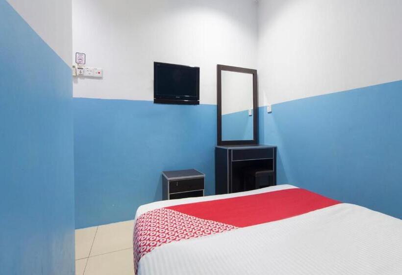 Номер Стандарт, Oyo 44072 Mines Cempaka