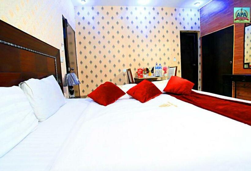 اتاق استاندارد یک نفره, Tulip Inn, Gulberg