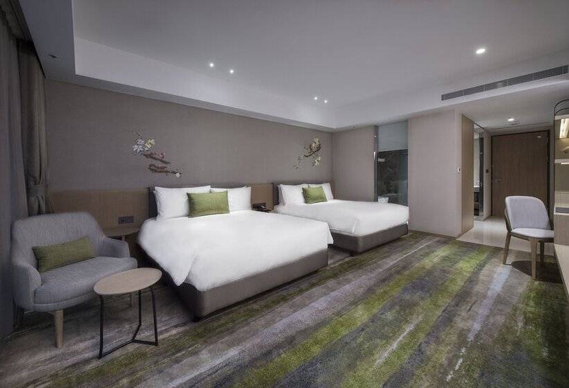 اتاق سوپریور چهار تخته, Golden Tulip Fab Hotel New Taipei