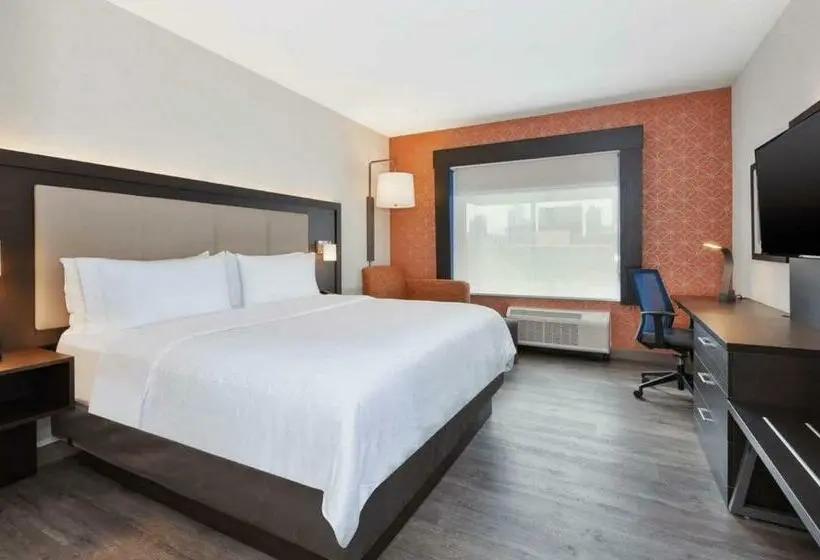 キングサイズベッドのスタンダードルーム, Holiday Inn Express & Suites Jersey City   Holland Tunnel, An Ihg