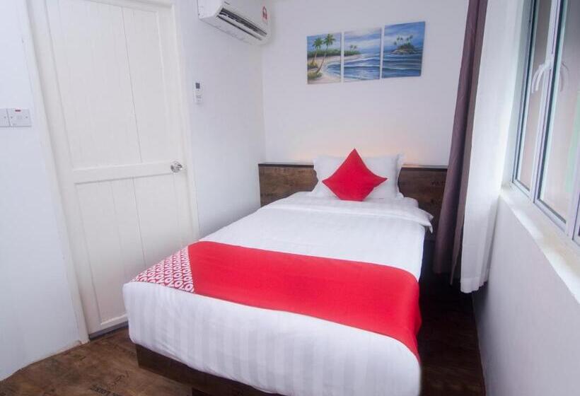 Standard Egyágyas Szoba, Mandurah Room & Cafe By Oyo Rooms