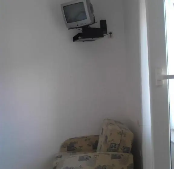 اتاق استاندارد با بالکن و چشم‌انداز دریا, Guest House Frane