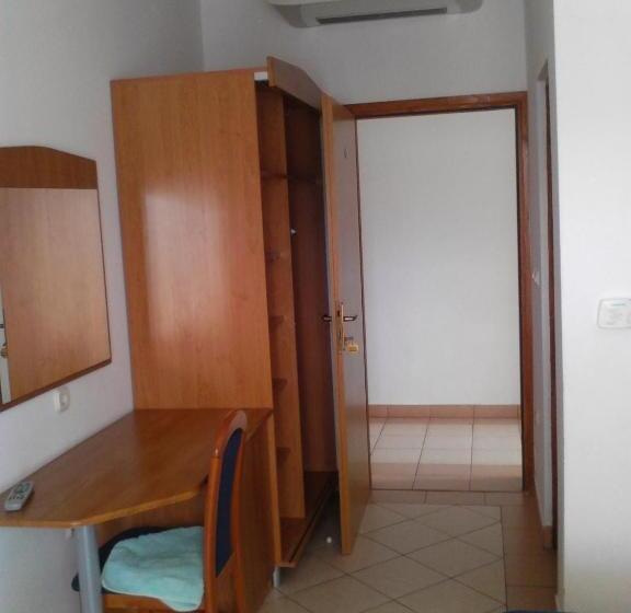 اتاق استاندارد, Guest House Frane