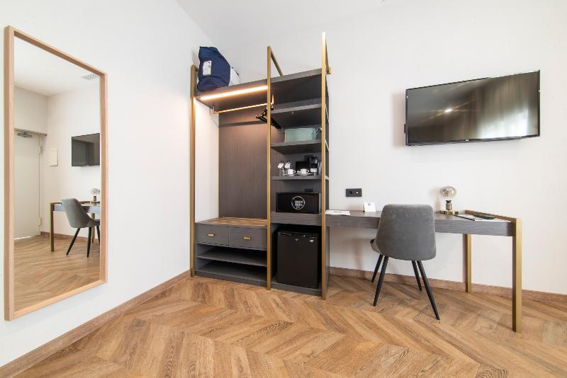 اتاق استاندارد سه نفره, Soho Boutique Sevilla