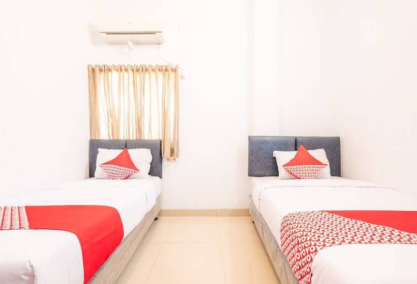 Deluxe Room, Tenacity Guest House