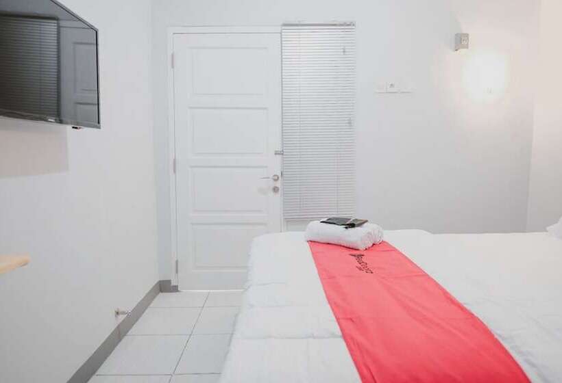 标准间, Reddoorz Syariah Near Siloam Hospital Kebon Jeruk