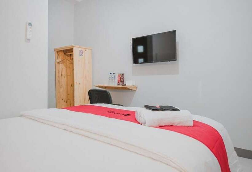 Номер Стандарт, Reddoorz Syariah Near Siloam Hospital Kebon Jeruk