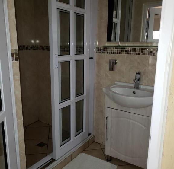 חדר סטנדרט, Romans Rest Guest House