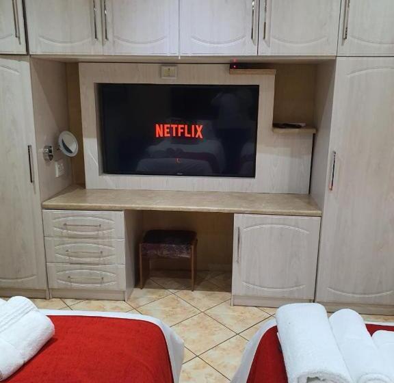 Номер Стандарт, Romans Rest Guest House