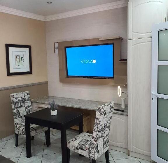 חדר דלוקס, Romans Rest Guest House