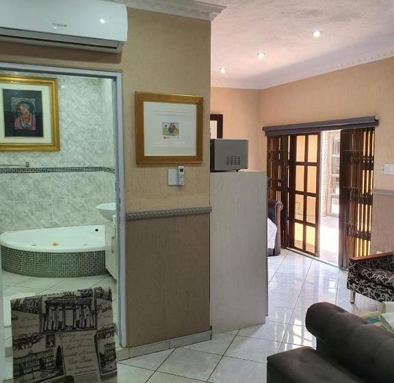 חדר דלוקס, Romans Rest Guest House