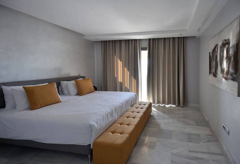 سوئیت پرزیدنت, Le Yacht Suites