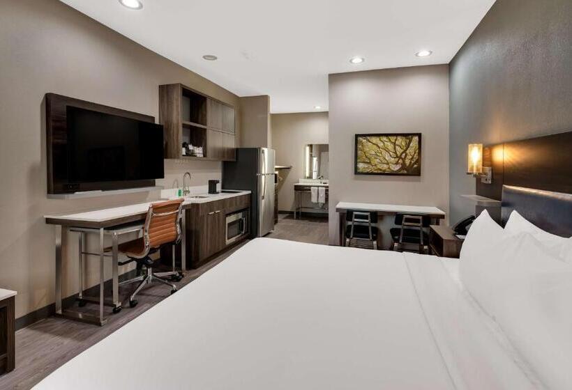 סוויטה מותאמת לאדם עם מוגבלויות, Best Western La Place Inn