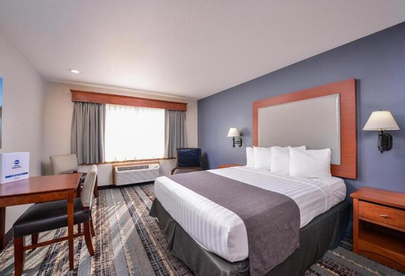 غرفة ديلوكس مزوَّدة بجاكوزي, Best Western Newberg Inn