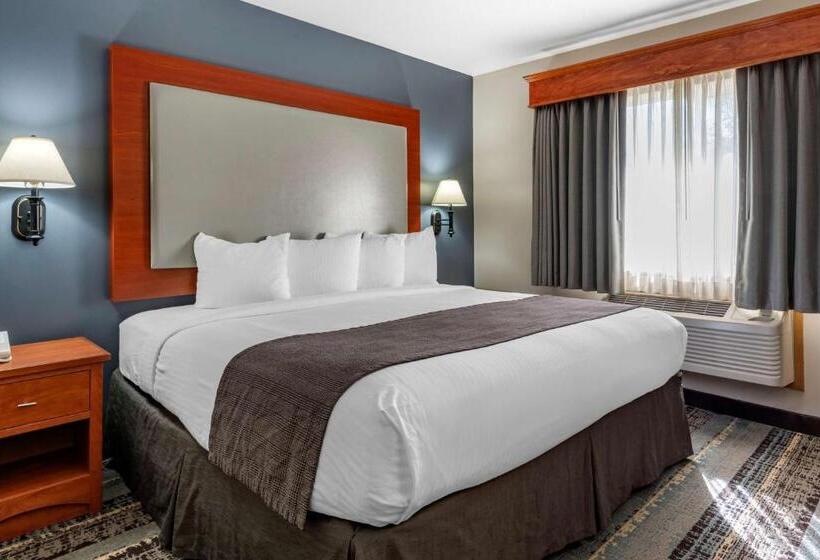 غرفة ديلوكس مزوَّدة بجاكوزي, Best Western Newberg Inn