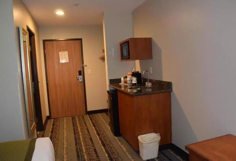 身障者適用スタンダードルーム, Best Western Newberg Inn