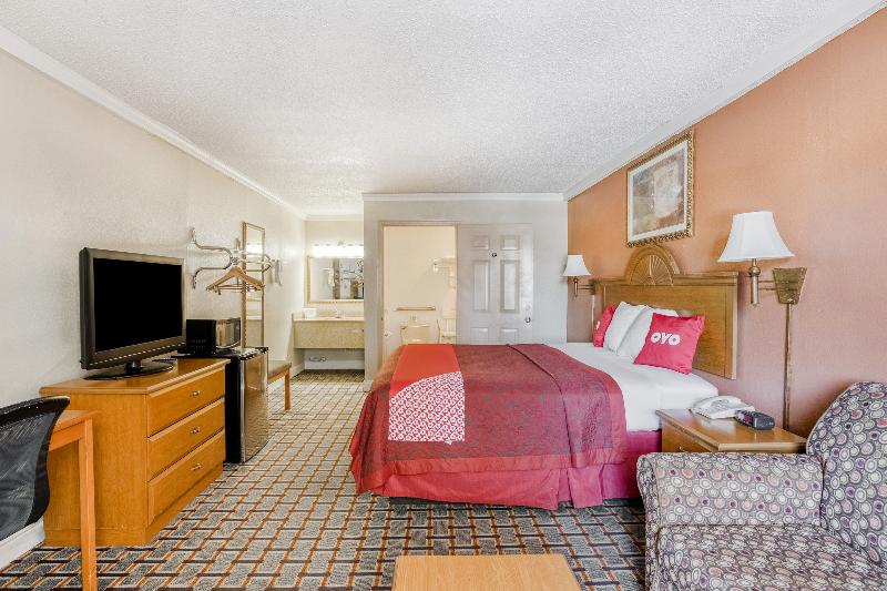 キングサイズベッドのスタンダードルーム, Oyo Hotel Pineville La Hwy 165