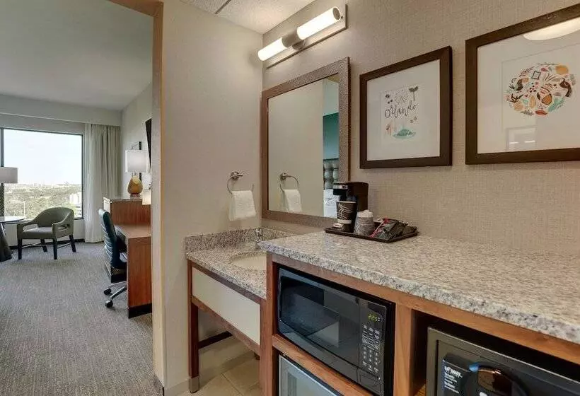 اتاق لوکس با چشم‌انداز, Drury Plaza Hotel Orlando   Disney Springs Area