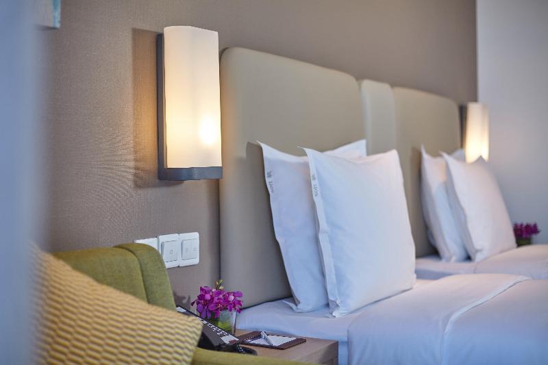 标准间, Holiday Inn Express Fall River North