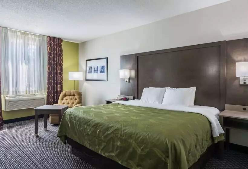 スタンダードルーム, Quality Inn Warsaw Near Rappahannock River