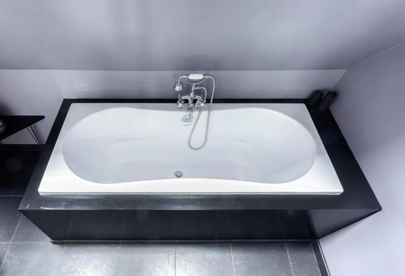 غرفة سوبيريور رباعية, Bed And Breakfast The Rose