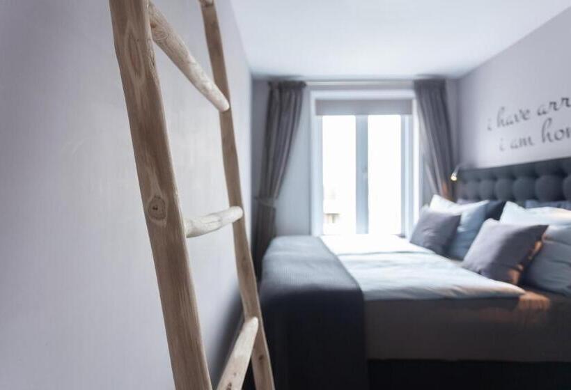 غرفة سوبيريور رباعية, Bed And Breakfast The Rose