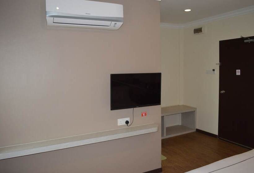 Pokój Deluxe, Angsoka