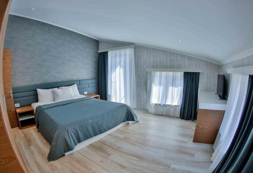 ویلای سوپریور 1 خوابه, Yurd