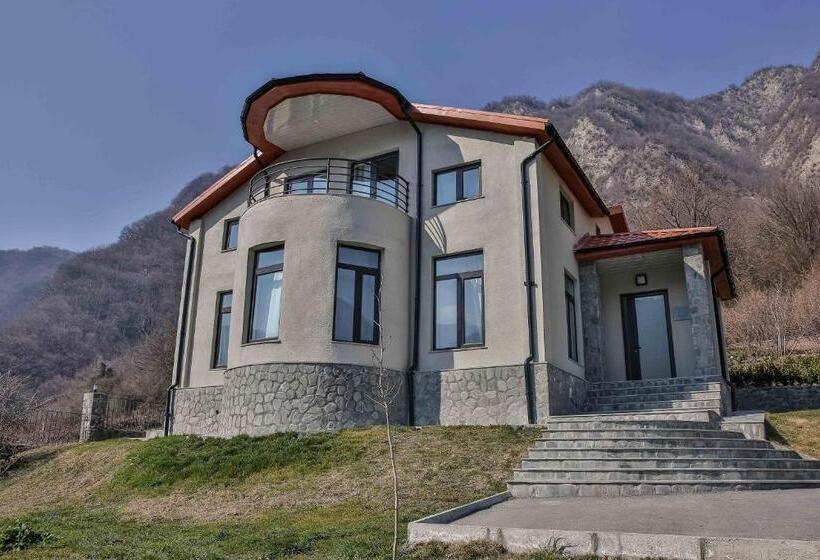 ویلای سوپریور 1 خوابه, Yurd