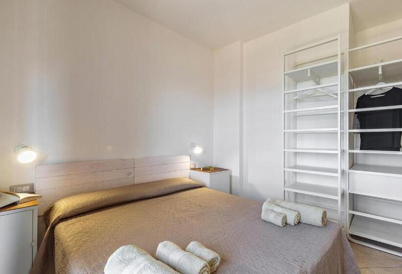 חדר דלוקס עם מרפסת, Bedbike Baunei