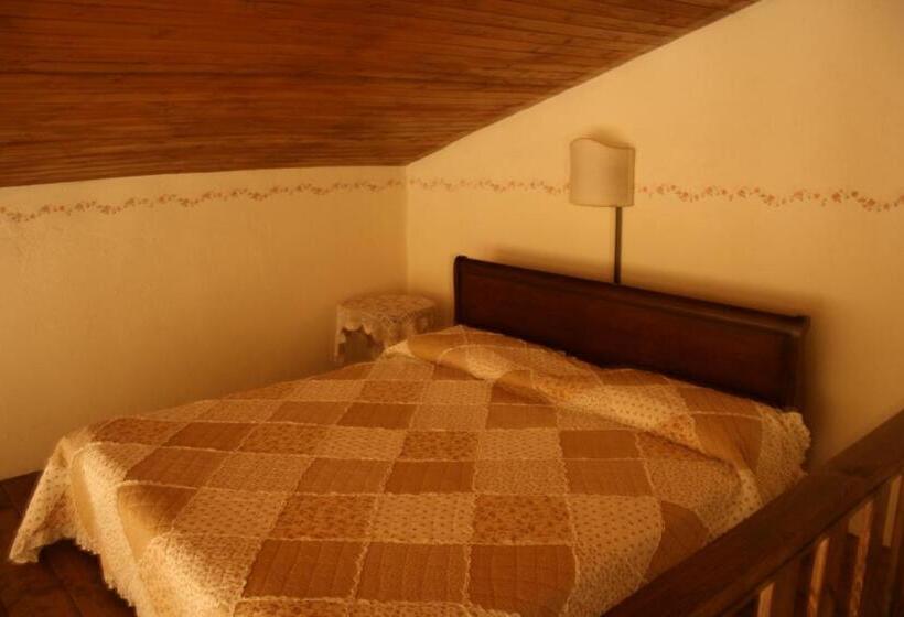 חדר סטנדרט לארבעה, Agriturismo Ripa Del Bosco