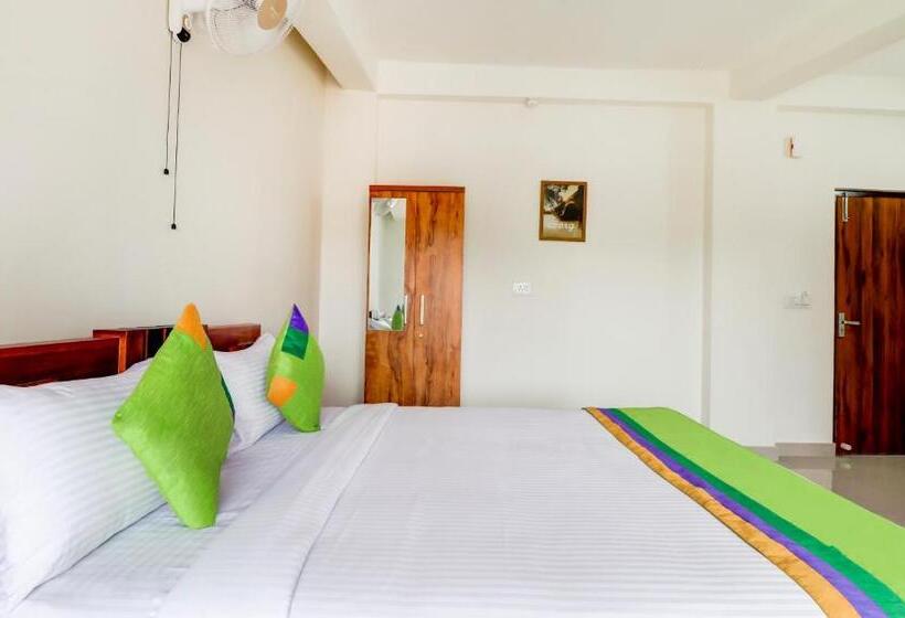 Номер Стандартный Кровать Куин, Treebo New Redfern, Madikeri