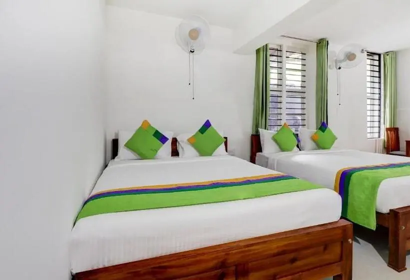 デラックスルーム, Treebo New Redfern, Madikeri