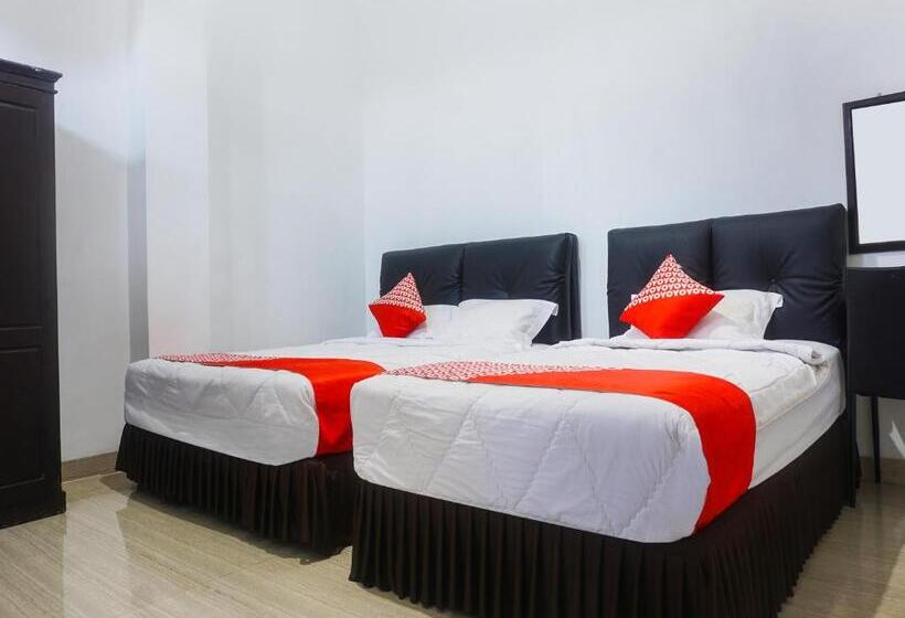 家庭套房, Reddoorz Near Makassar Town Square 2