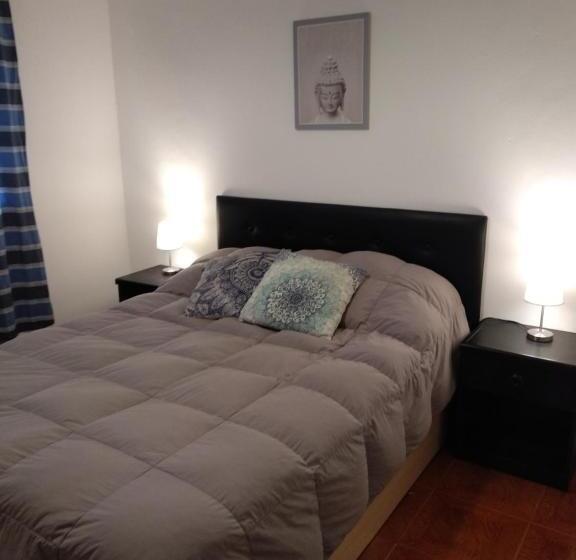 اتاق کلاسیک چهارنفره, Ezeiza Home