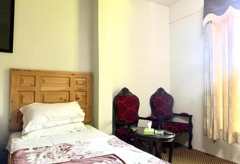اتاق استاندارد, Naveed Tourist Inn