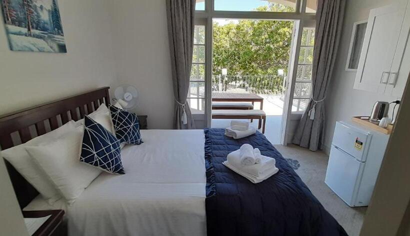 חדר סטנדרט עם מרפסת, The Prospect Of Howick Accommodation