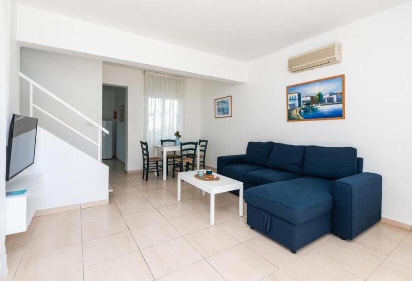 Дом 2 Спальни, Fig Tree Z Holiday Resort