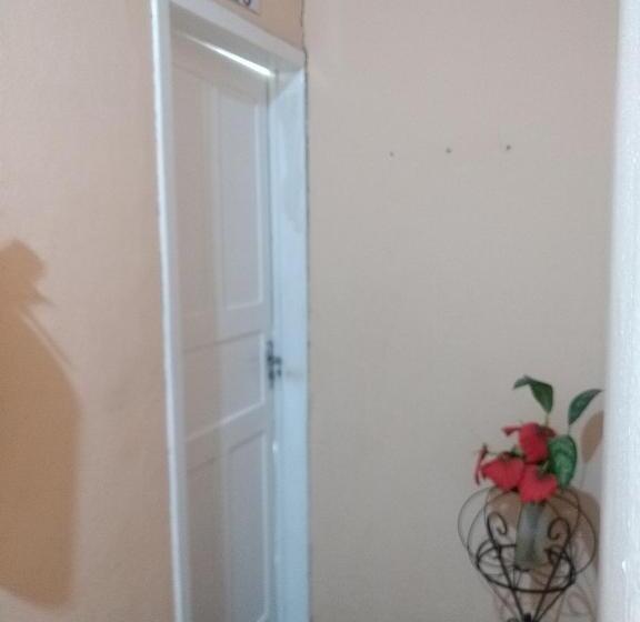 جناح مطل على المدينة, Pousada Jardim Alameda