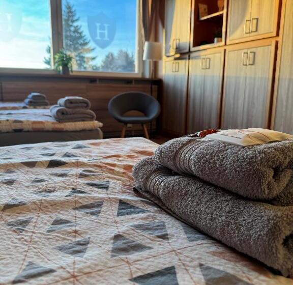Номер Стандарт Трехместный, Hostel Hodonín