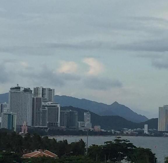 اتاق لوکس با بالکن, Khánh An