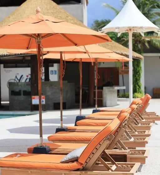 デラックススイート, Ananya Lipe Resort