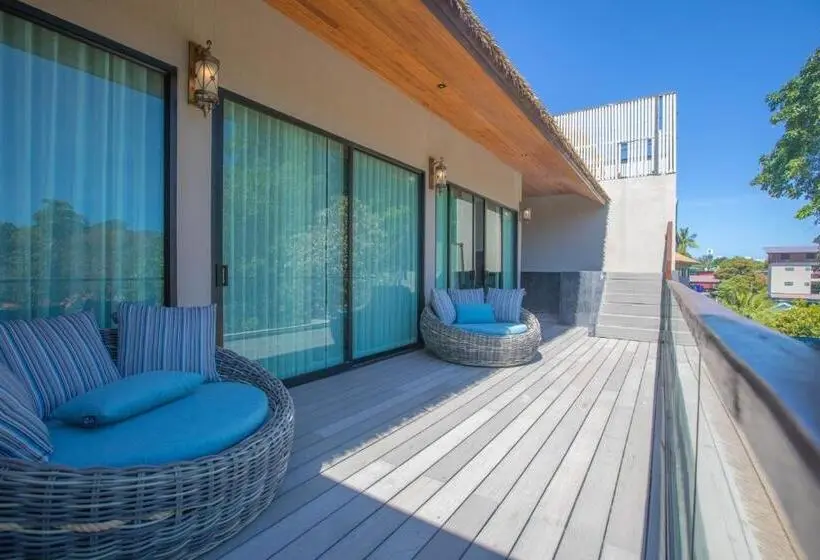 デラックススイート, Ananya Lipe Resort