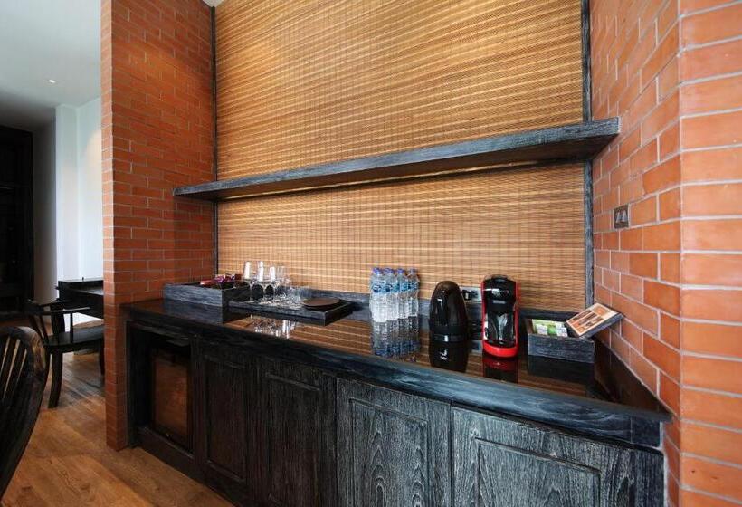 جناح مطلّ علي البحر مزود بجاكوزى, Ananya Lipe Resort