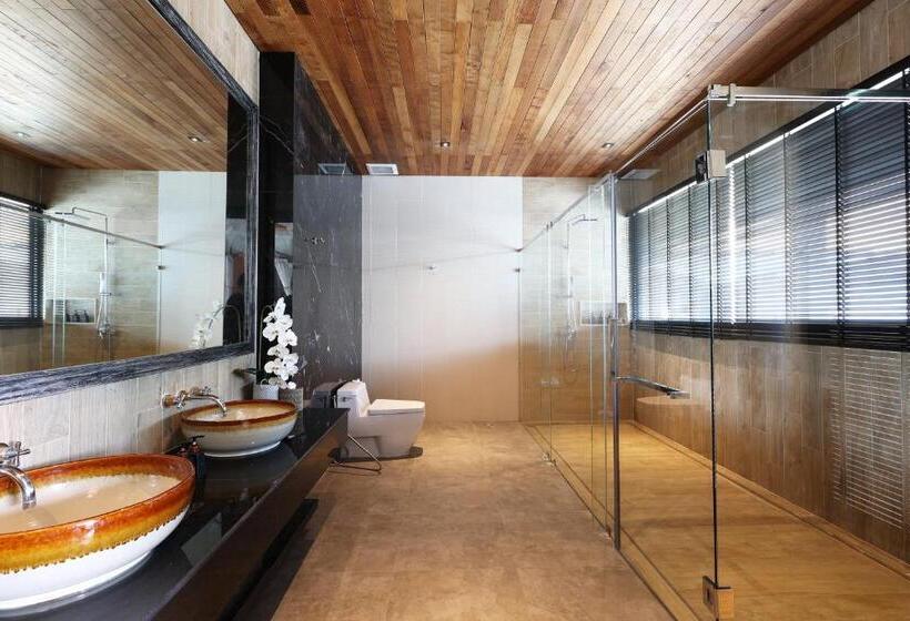 جناح ديلوكس, Ananya Lipe Resort